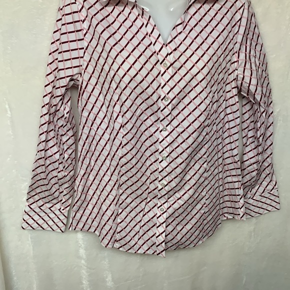 Talbots Wrinkle Resistant Blouse - Picture 3 of 8